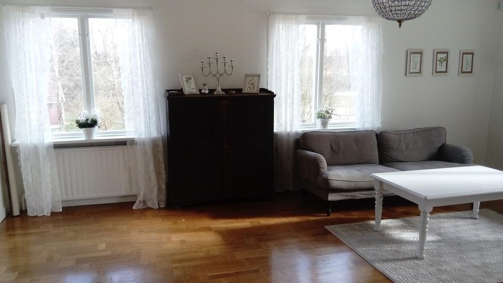Byskolansvandrarhem Bronnestad Kültér fotó